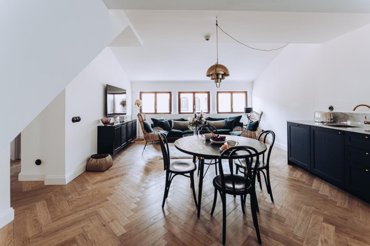 Ocho Suites & Kitchen 帕爾馬 外观 照片